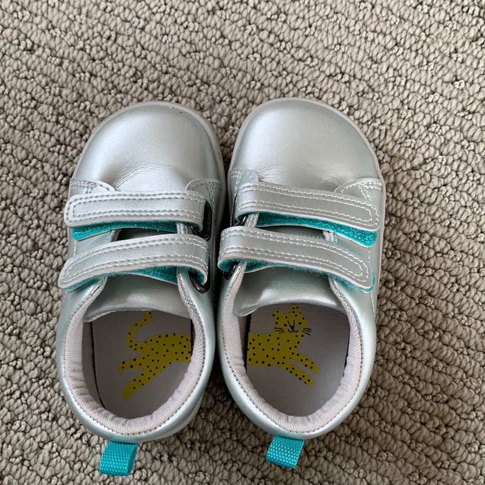 Ten Little Tennis shoes
